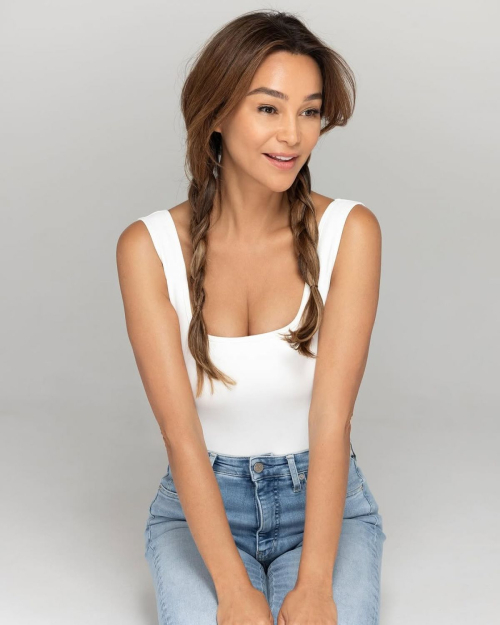 Verona Pooth for Finanzielle Magazine Feature, March 2025 1