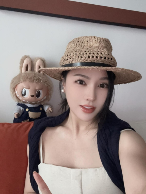 Yunyan Liu – Instagram Photos, June 2025 9