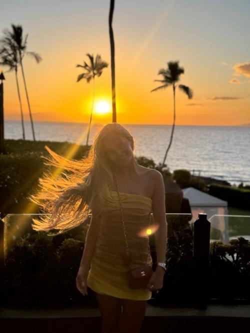 Alexa Serowik posts glam Instagram shots, July 2025 5