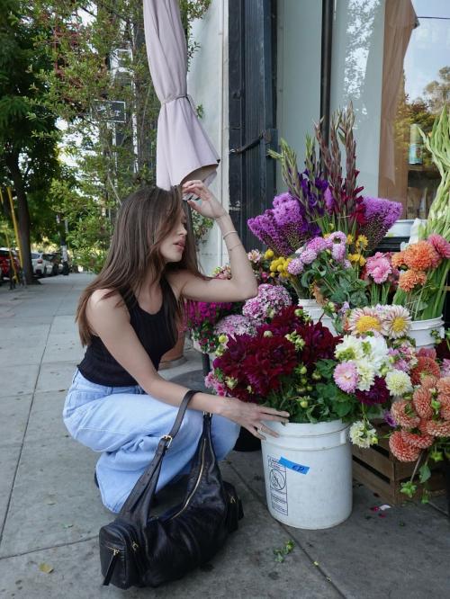 Alycia Debnam-Carey Elegant Instagram Pics, July 2025 4