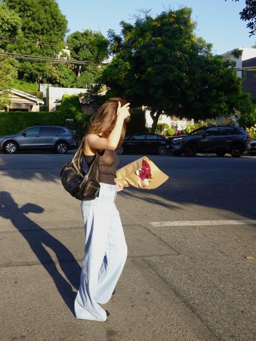 Alycia Debnam-Carey Elegant Instagram Pics, July 2025 5