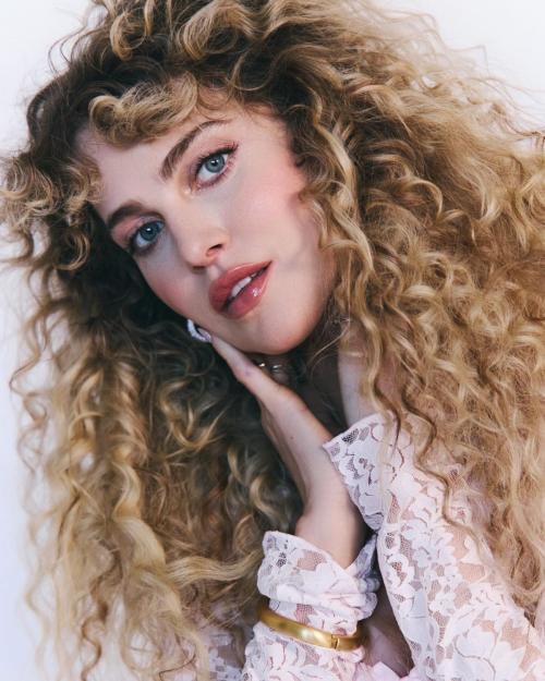 Anne Winters in Glamour Photoshoot, July 2025 2