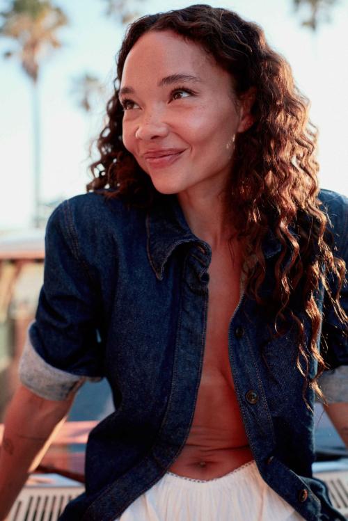 Ashley Moore Poses in Glam Photoshoot, June 2025 3