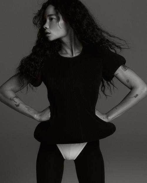 Ashley Moore Stuns in Glam Photoshoot, June 2025