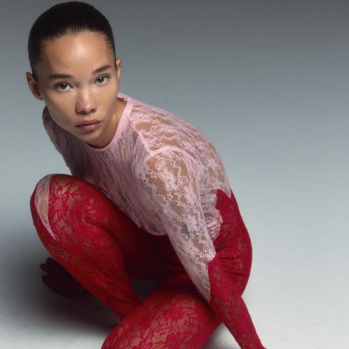 Ashley Moore Stuns in Glam Photoshoot, June 2025 12