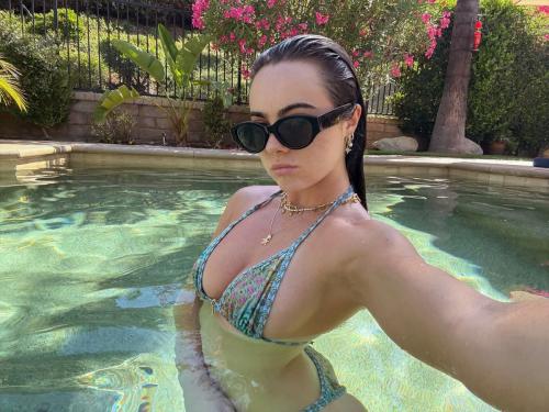 Ava Allan Elegant Instagram Pictures, July 2025 11