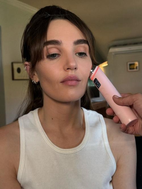 Chloe Fineman Funny Instagram Gallery July 2025 1