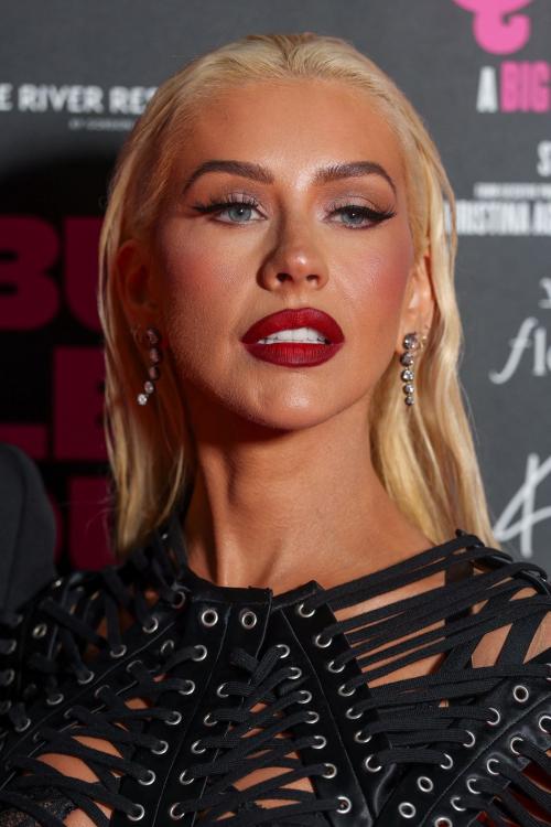 Christina Aguilera at Burlesque premiere in London 2