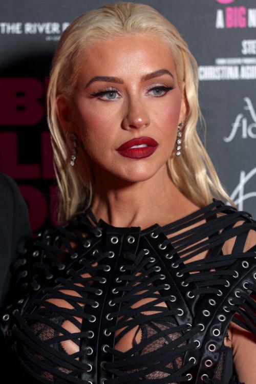 Christina Aguilera at Burlesque premiere in London 4