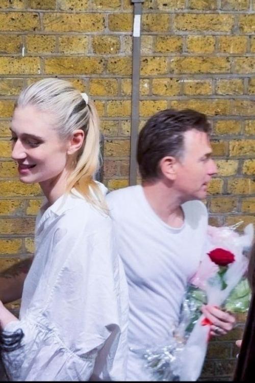 Elizabeth Debicki and Ewan McGregor Kiss Outside Theatre, July 2025 4