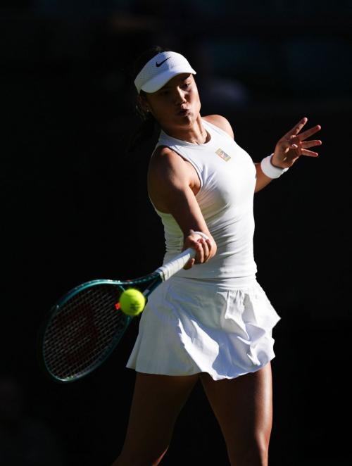 Emma Raducanu Wins First Round at Wimbledon, June 2025 9