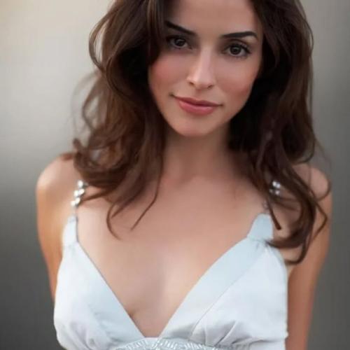 Emmanuelle Vaugier Striking Instagram Pic, July 2025