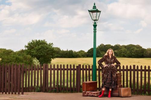 Gabriella Wilde for Hello! Fashion, Aug 2025 3