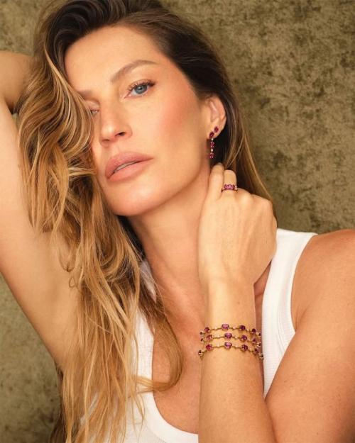 Gisele Bundchen Vivara Mother’s Day Campaign 2025