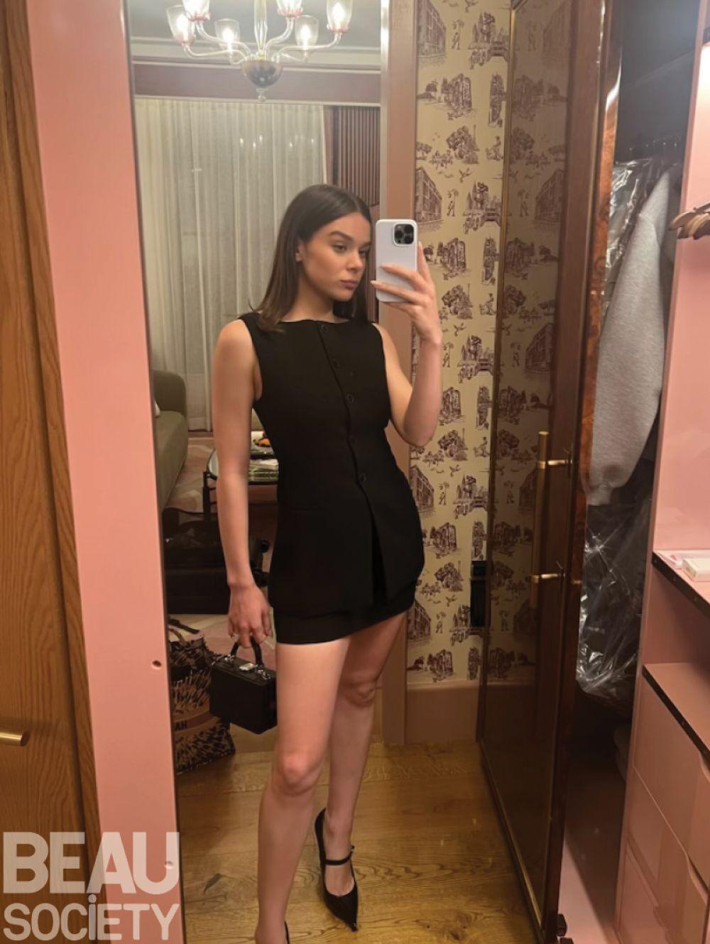 Hailee Steinfeld instagram lifestyle post, July 2025