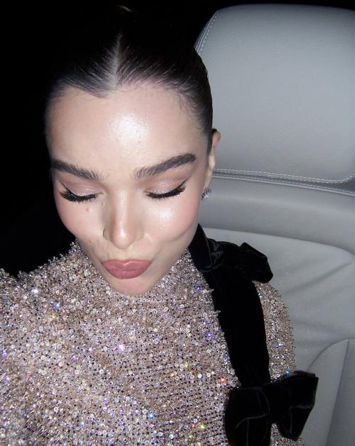 Hailee Steinfeld Pretty Instagram Photos, July 2025 3