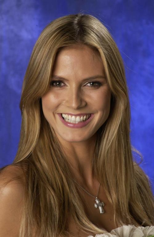 Heidi Klum MTV Europe Music Awards Photoshoot, Nov 2001 8