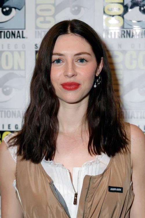 Hermione Corfield at Outlander Panel Comic-Con July 2025 3