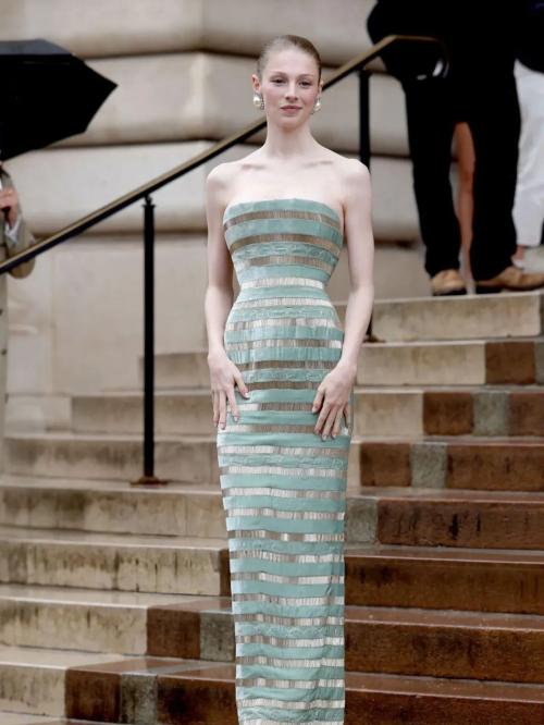 Hunter Schafer at Schiaparelli fashion show, July 2025 3