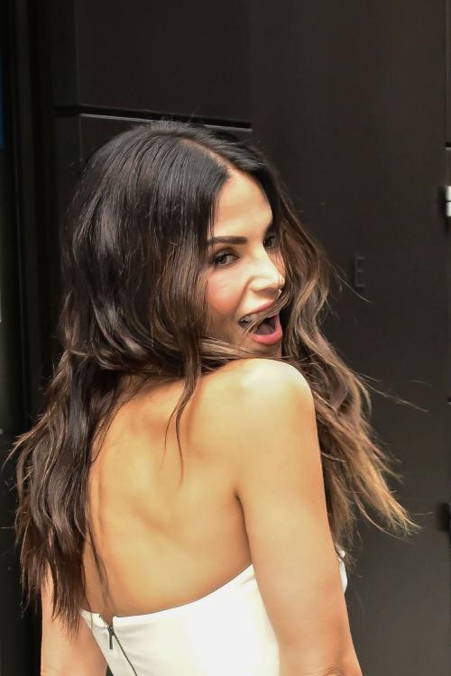 Jenna Dewan Visits Kelly & Mark Show, July 2025 1