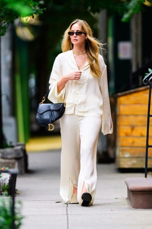 Jennifer Lawrence dinner outing NYC, July 2025 3
