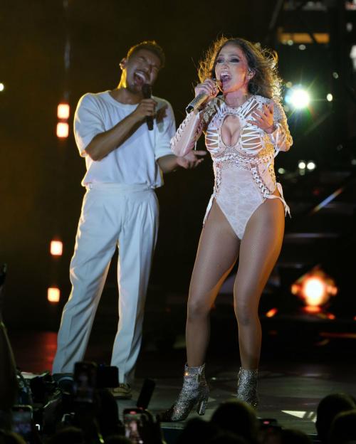 Jennifer Lopez at Pre-Birthday Concert Antalya July 2025 5