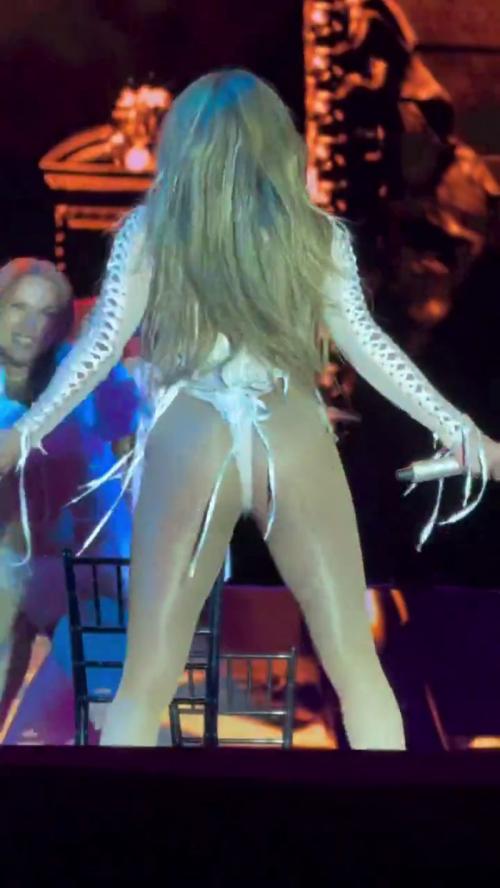 Jennifer Lopez performs at Cook Music Fest, Jul 2025 2