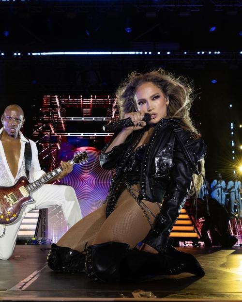 Jennifer Lopez shares instagram photos, July 2025 2