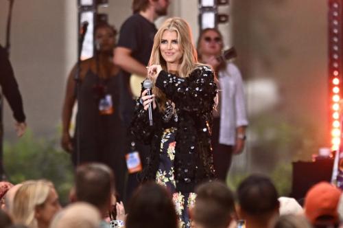 Jessica Simpson performs on Today Show NYC concert 5