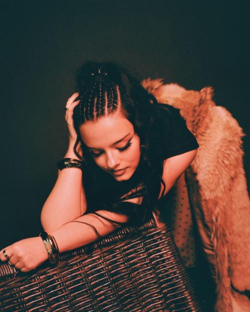 Jessie Murph stuns in TMRW Magazine shoot, Mar 2025 9