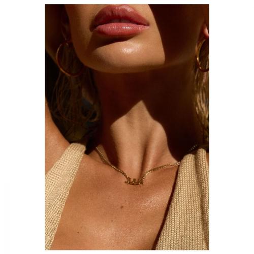 Julia Cavanagh Insta fashion pictures, July 2025 3