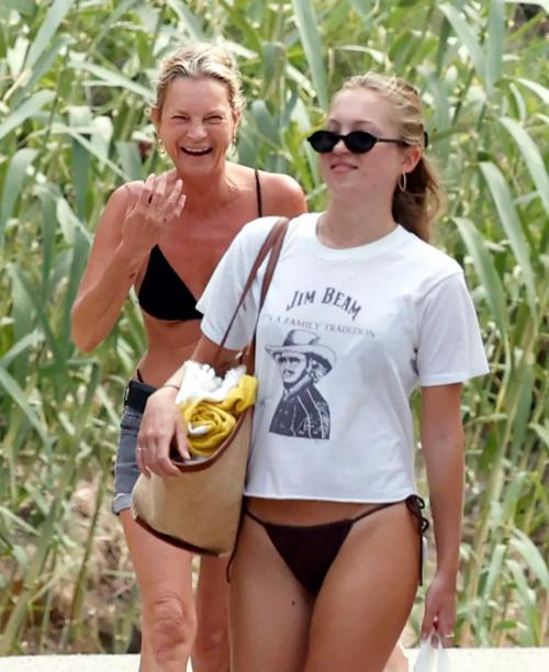 Kate and Lila Moss in Bikinis at Ibiza Beach, July 2025 2