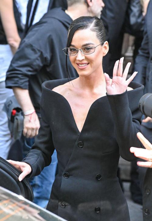 Katy Perry at Paris couture fashion show, July 2025 2