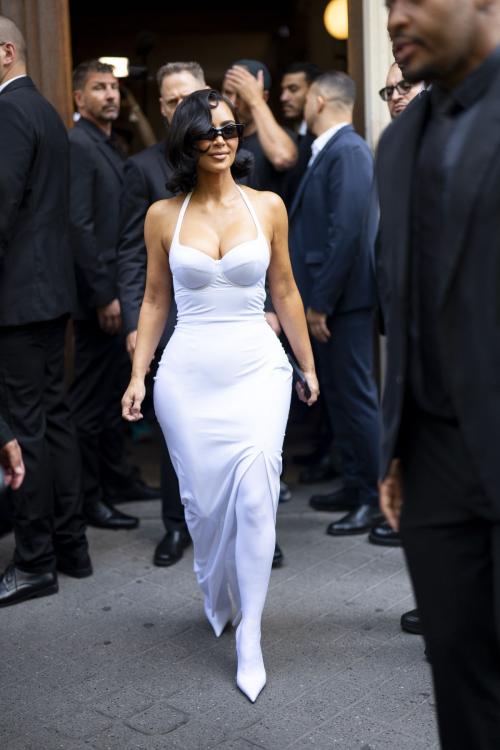 Kim Kardashian at Balenciaga show in Paris, July 2025 3