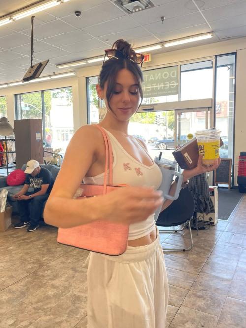 Kira Kosarin Instagram Style Shots July 2025 8