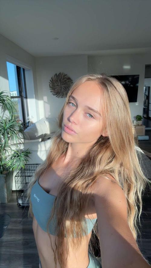 Kyla Dodds in new Instagram gallery, July 2025 15