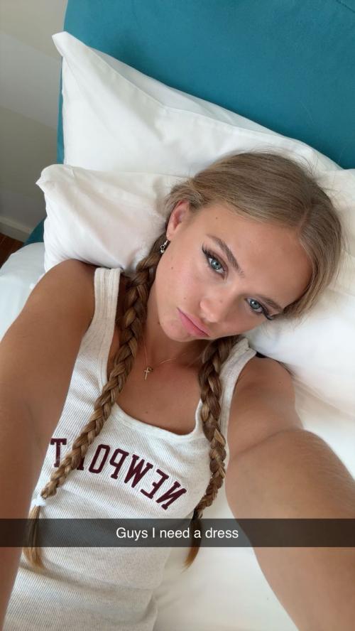 Kyla Dodds Stunning Instagram Looks, July 2025 17