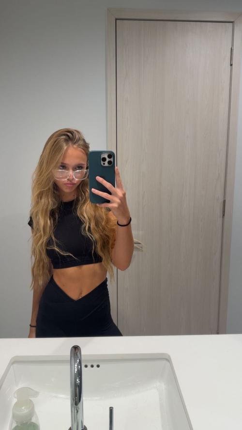 Kyla Dodds Stunning Instagram Looks, July 2025 6