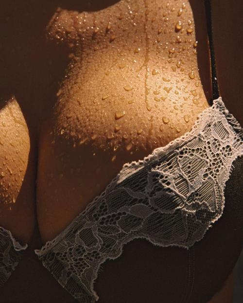 Kylie Jenner for Khy x Frankies Bikinis, July 2025 4