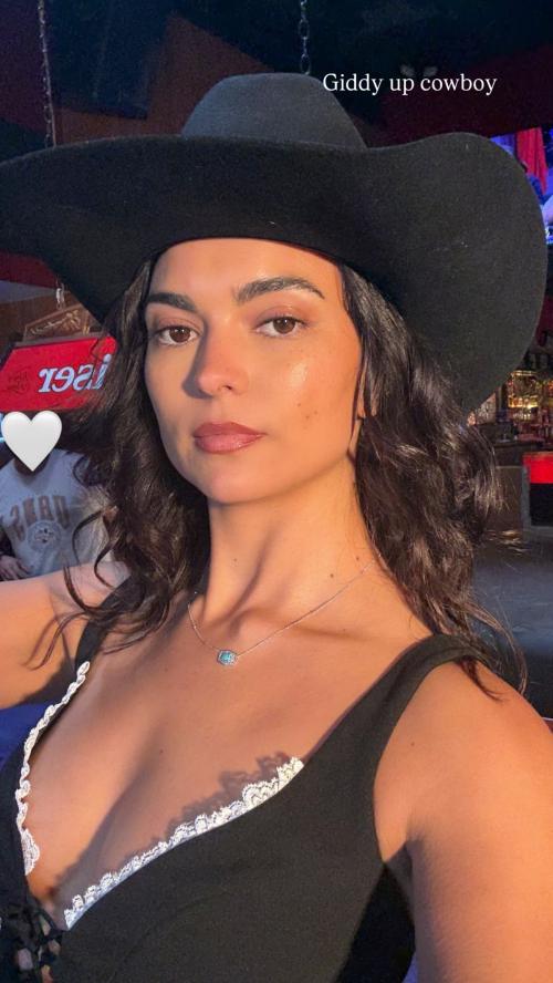 Kyra Santoro shares bikini Instagram pics, July 2025 1