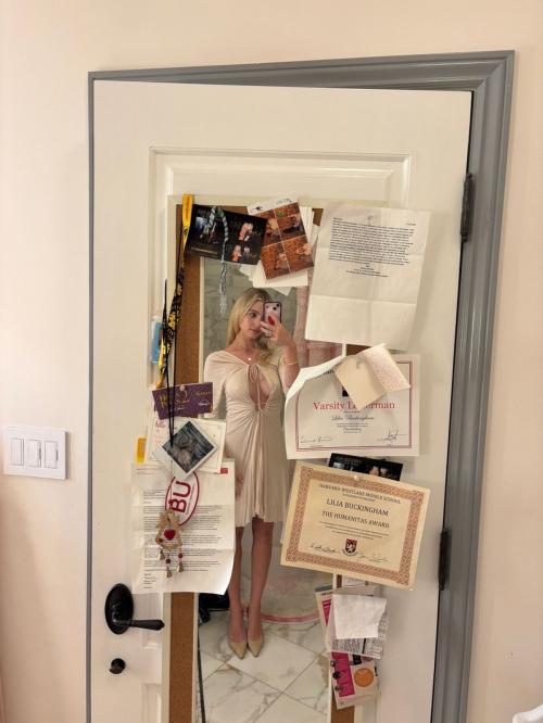 Lilia Buckingham Glam Instagram Posts, July 2025 4