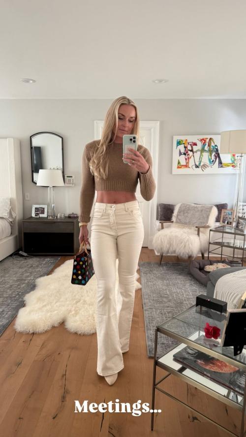 Lindsey Vonn shares athletic Instagram photos, July 2024 1