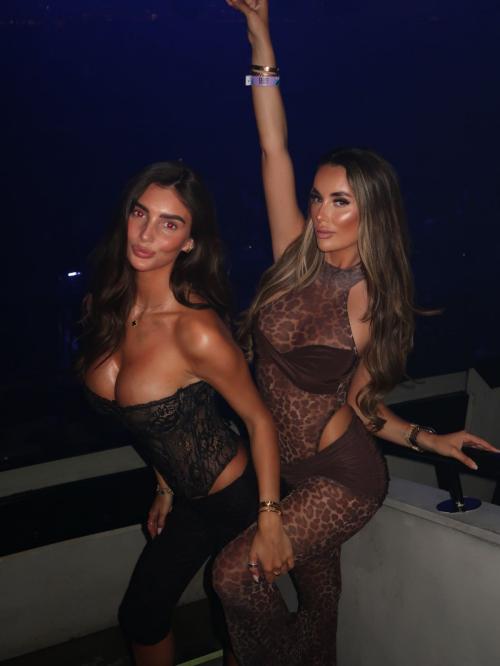 Maddy Cheary instagram fashion photos, July 2025 3