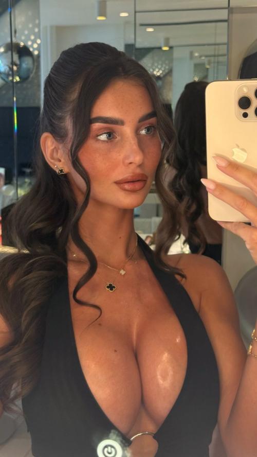 Maddy Cheary Instagram Photos and Videos, July 2025 2