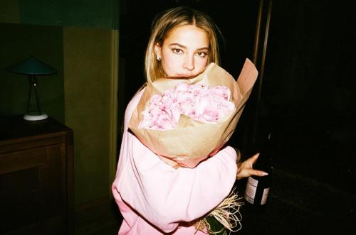 Madelyn Cline Poses for Elegant Photoshoot, July 2025 3