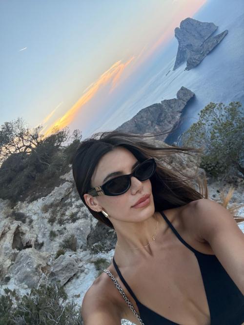 Madison Reed Summer Instagram Shots, July 2025 8