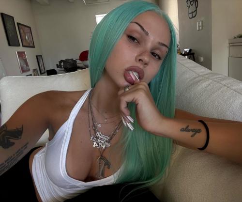 Maggie Lindemann Stylish Instagram Photos July 2025