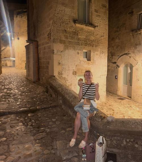 Melissa Roxburgh instagram photos, Jul 2025 4