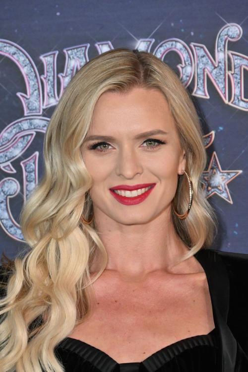 Nadiya Bychkova Attends Gala at Emerald Theatre, July 2025 1