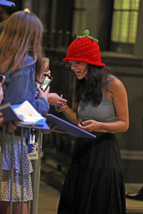 Rachel Zegler Autograph Signing at London Palladium, July 2025 3